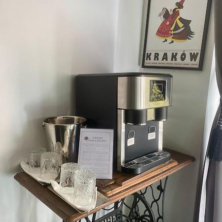 Topolove Rooms & Apartments Краков Экстерьер фото