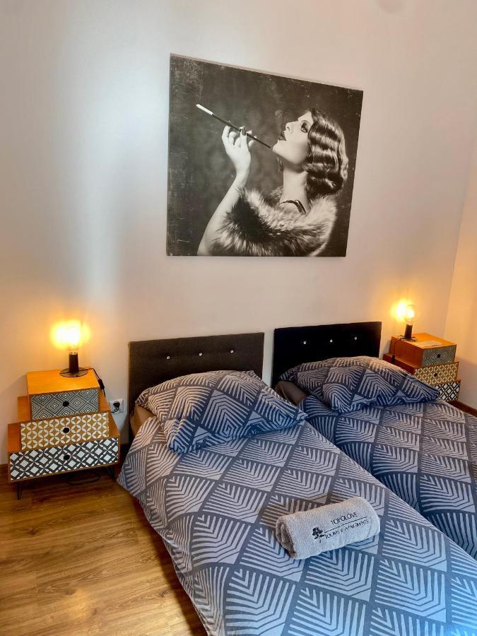 Topolove Rooms & Apartments Краков Экстерьер фото