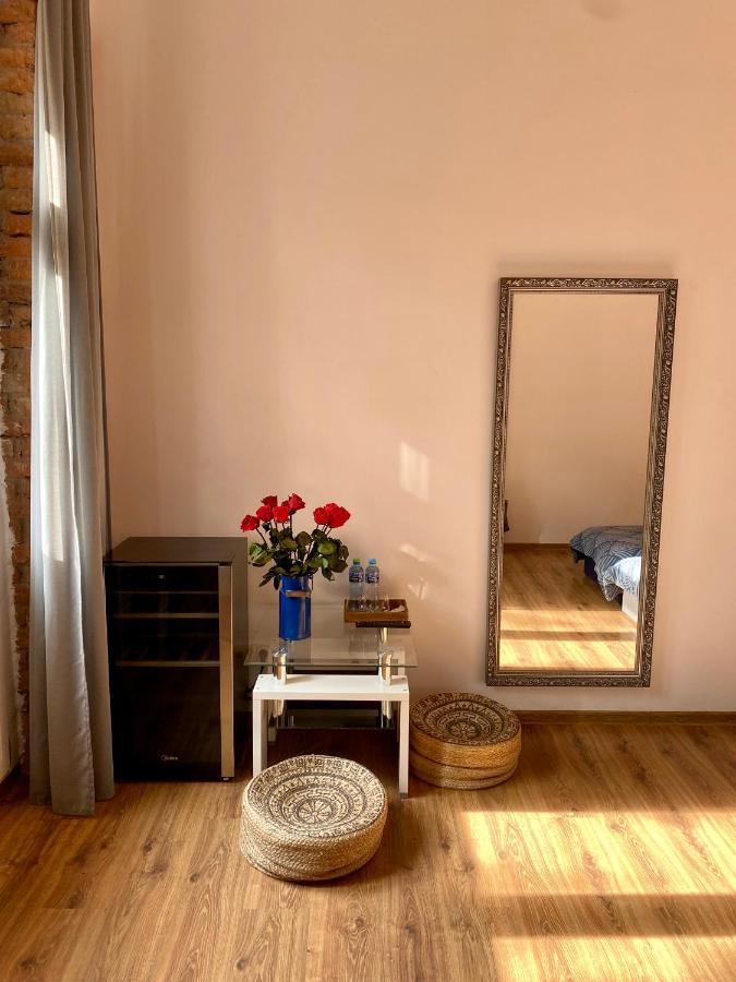 Topolove Rooms & Apartments Краков Экстерьер фото